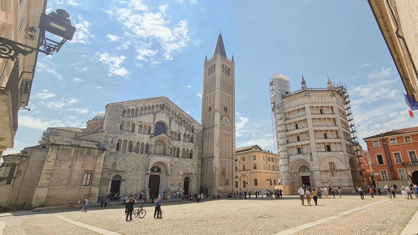 Luxury 1 Al Duomo Di Parma Appartement Buitenkant foto